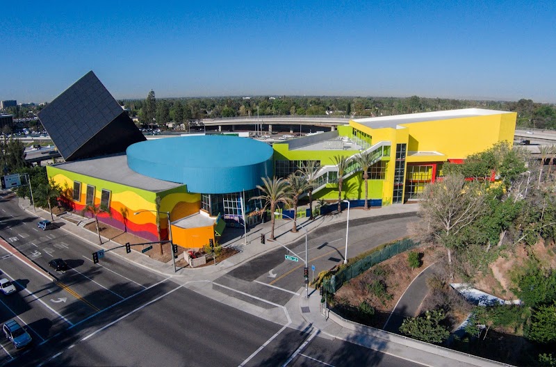 Discovery Cube Orange County Vending Machine Location