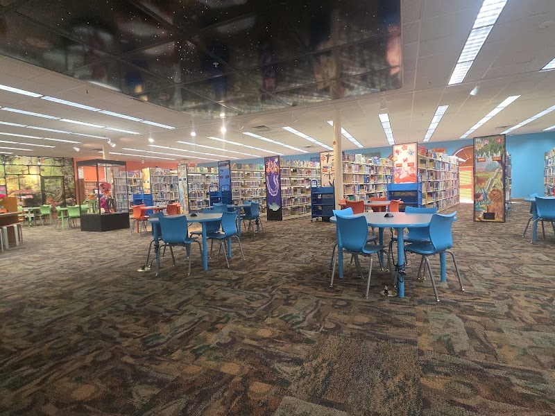 Brownsville Public Library - Main Branch Vending Machine Location