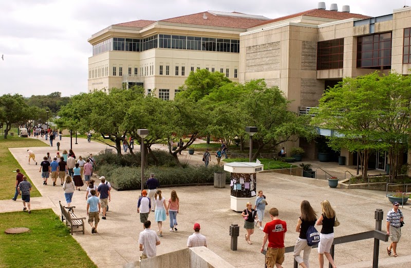 The University of Texas at San Antonio Vending Machine Location