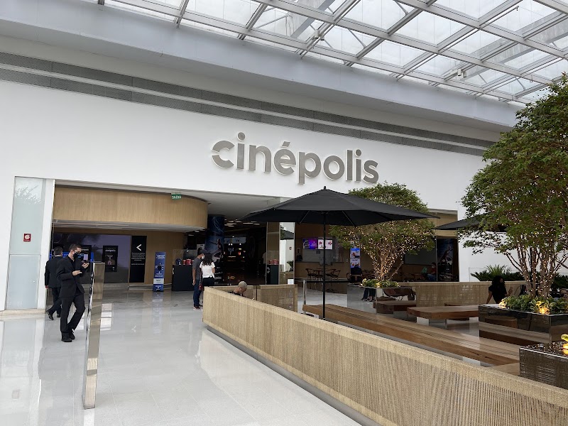 Cinépolis Vending Machine Location