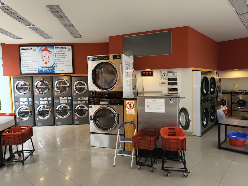 Laundromat Vending Machine Location