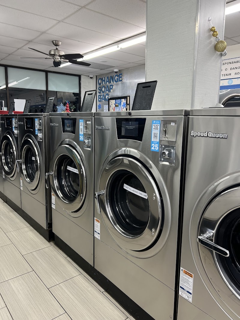 Seaside Laundry Services Vending Machine Location
