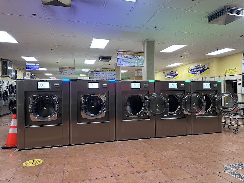 Santa Clarita Laundry Vending Machine Location