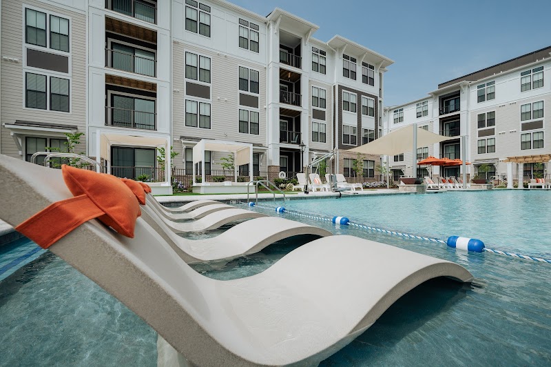 Society at Crossroads - Virginia Beach Luxury Apartments Vending Machine Location