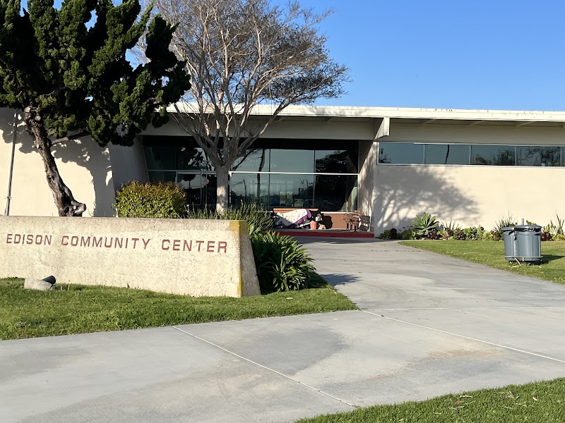 Edison Community Center Vending Machine Location