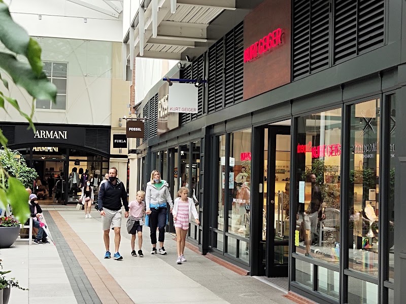 Gunwharf Quays Vending Machine Location