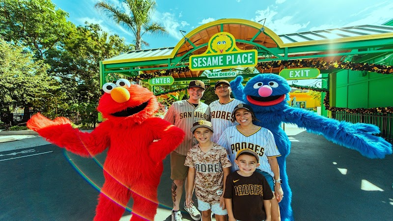 Sesame Place San Diego Vending Machine Location