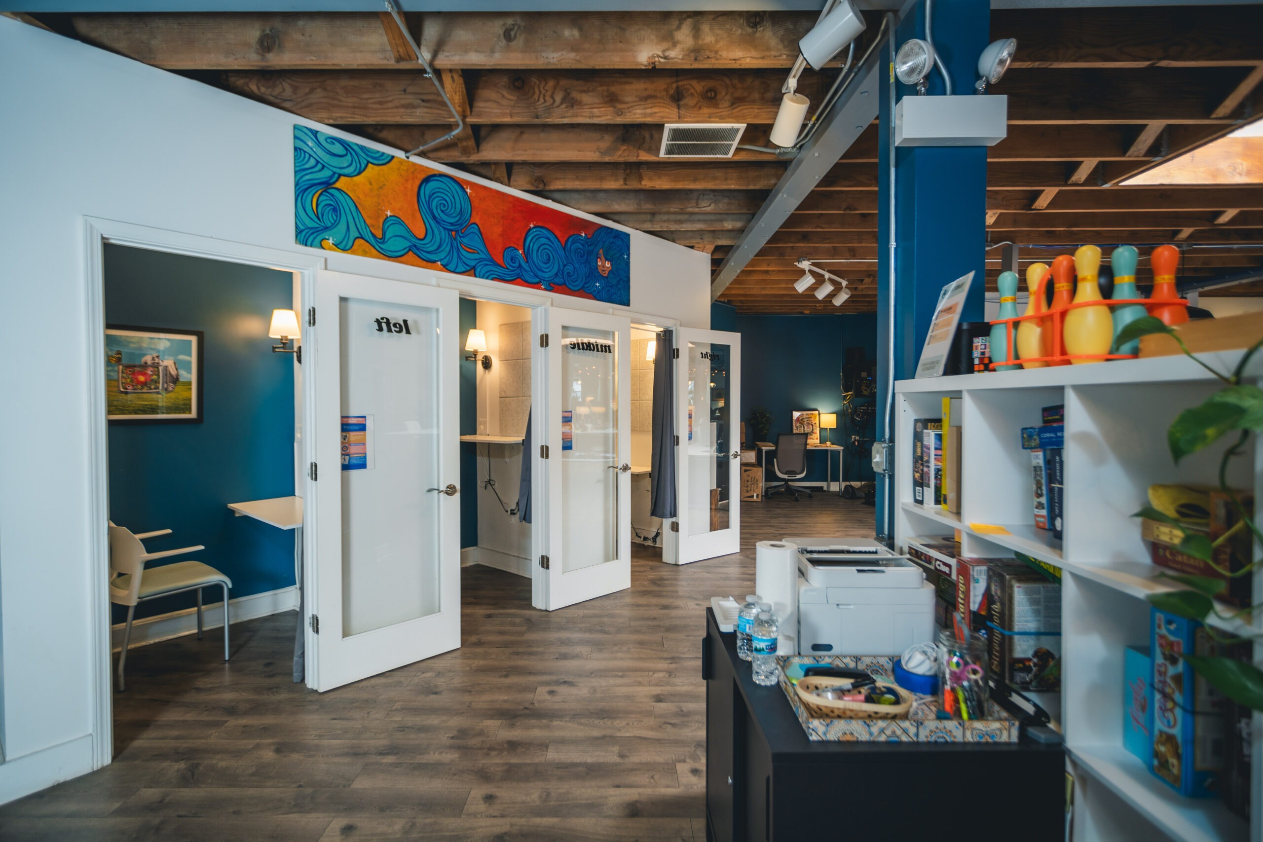 Logan Square Coworking Offices — All‑Day Desk and Guest Traffic Vending Machine Location