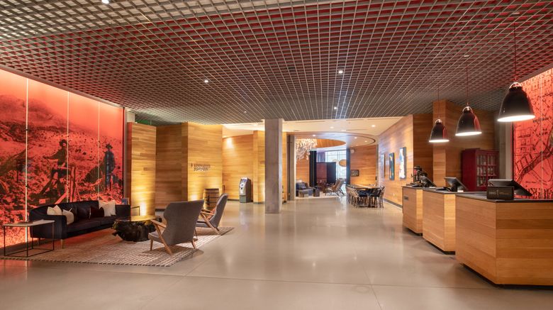 Union Station Area Hotel Lobby — Transit‑Adjacent Foot Traffic Vending Machine Location